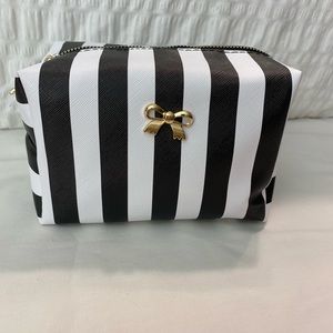 Black and White 6x4 Inch Makeup Bag Brand New Tags Have Fallen Off. See Photos